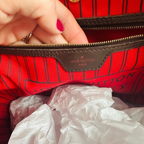 Authentic Louis Vuitton Damier Ebene Neverfull MM - Picture 12 of 12